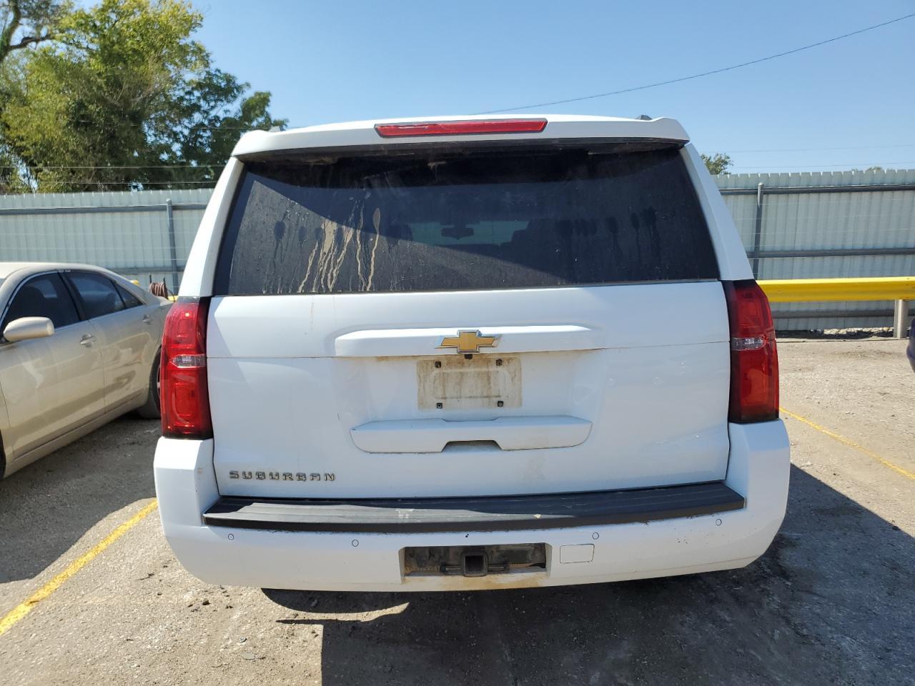 2019 Chevrolet Suburban K1500 Ls - Фото 6