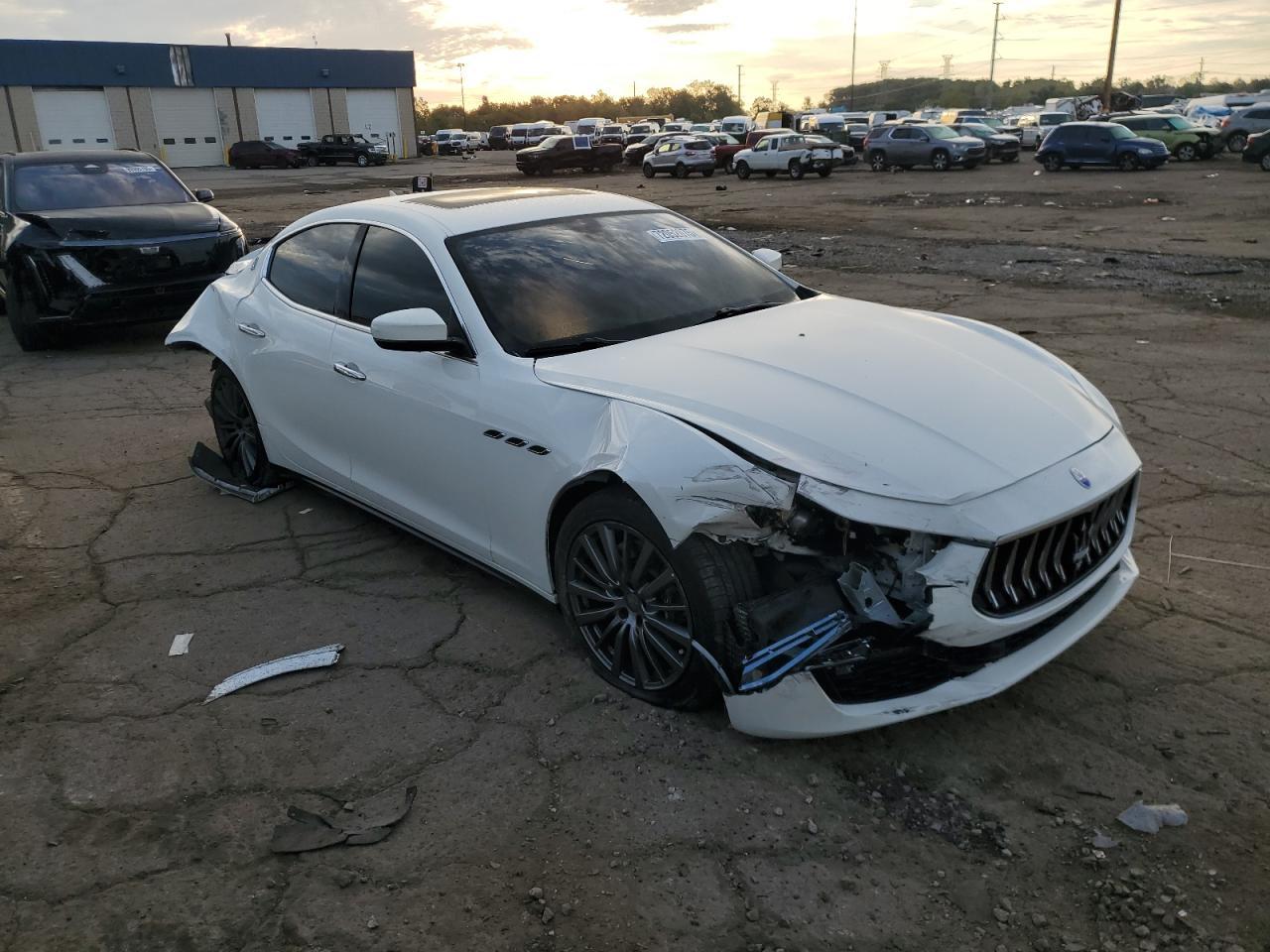 2018 Maserati Ghibli S - Image 4