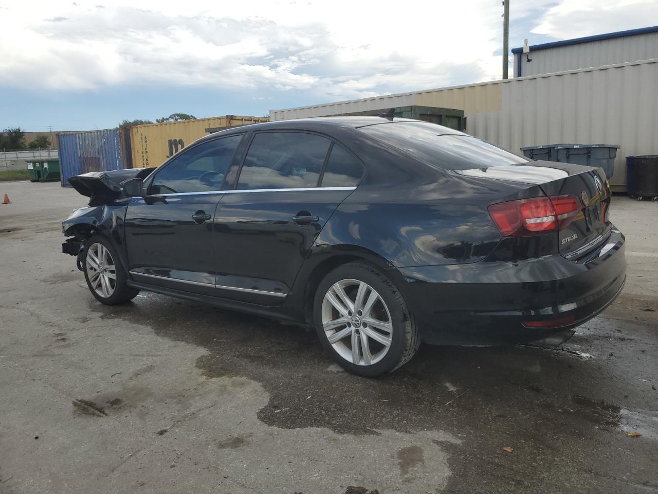2017 Volkswagen Jetta Sel - Фото 2