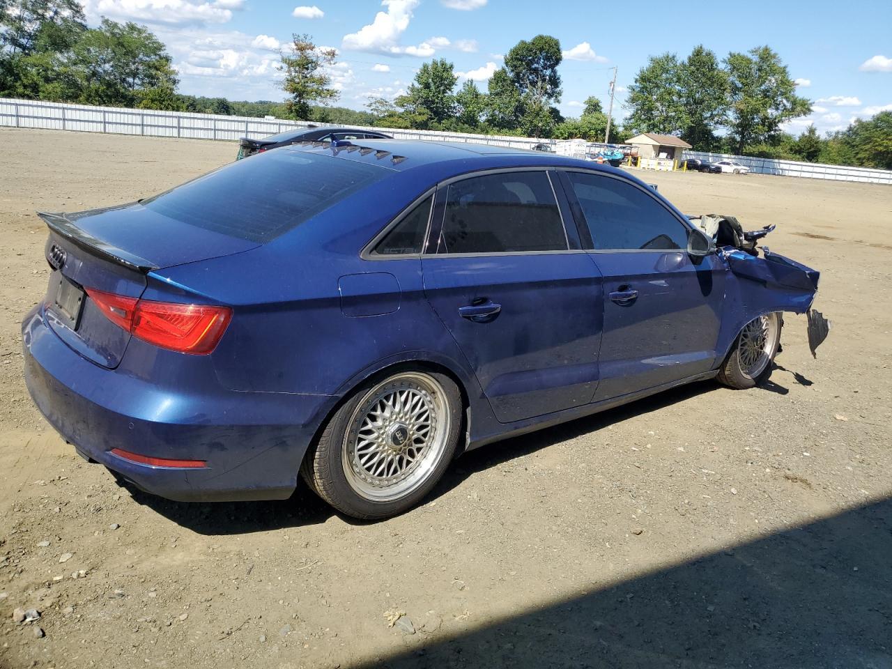 2016 Audi A3 Premium - Фото 3