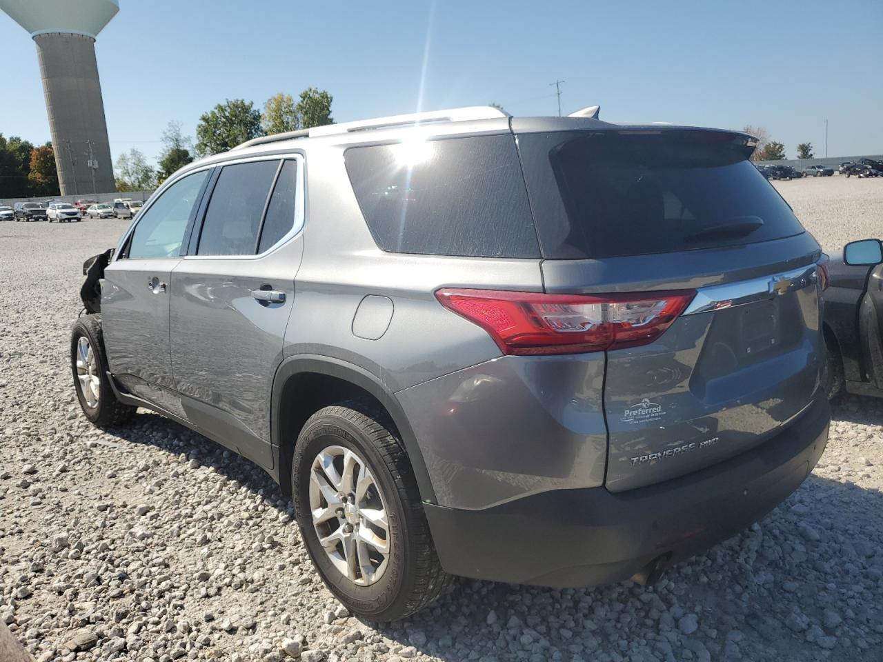 2018 Chevrolet Traverse Lt - Фото 2