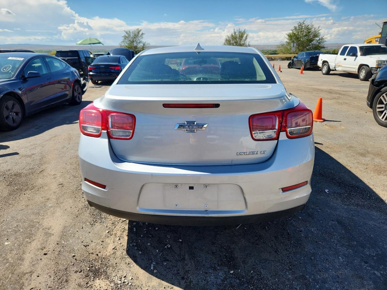 2013 Chevrolet Malibu 1Lt - Фото 6