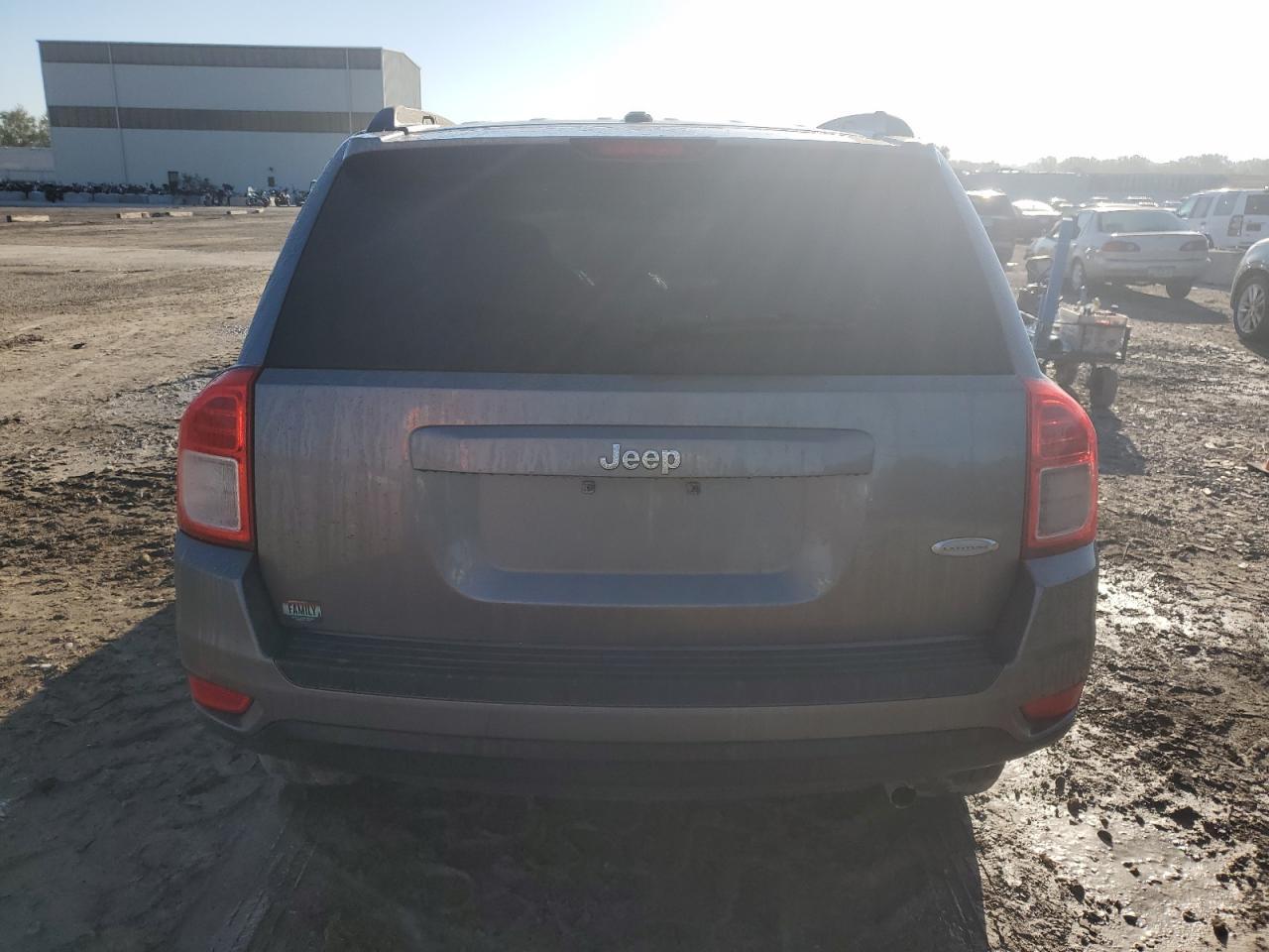 2012 Jeep Compass Latitude - Image 6