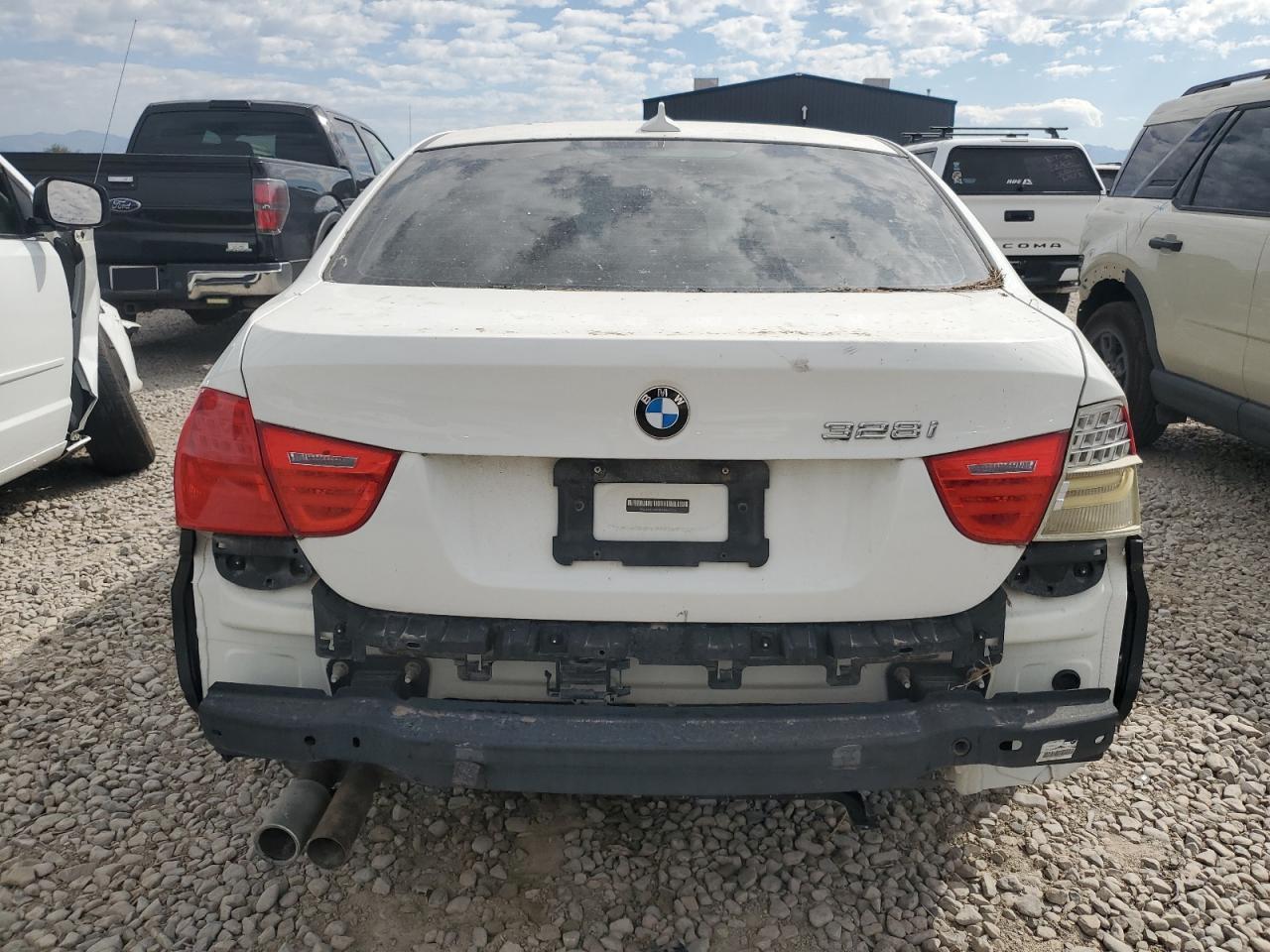 2011 BMW 328 Xi - Фото 6