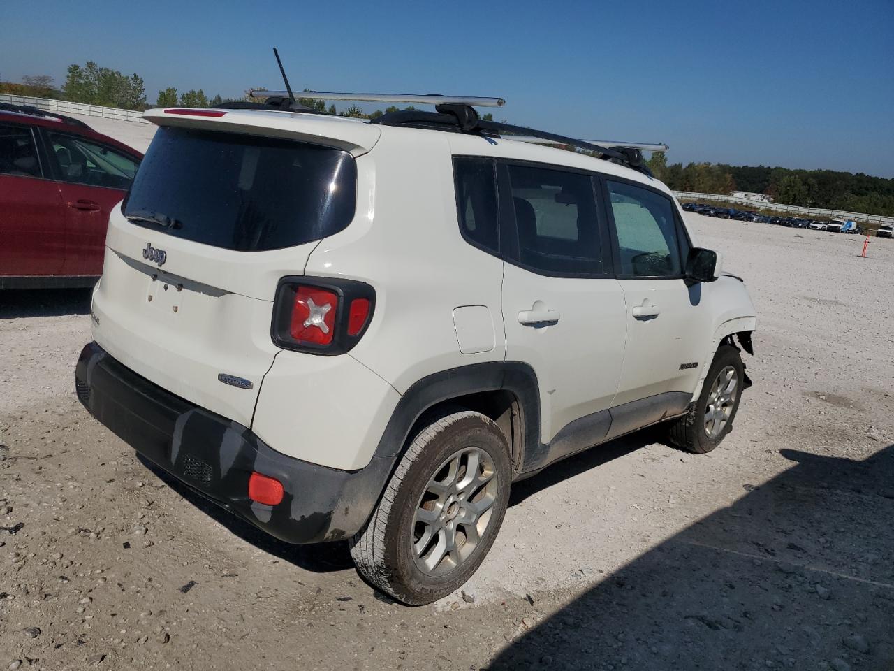 2015 Jeep Renegade Latitude - Фото 3
