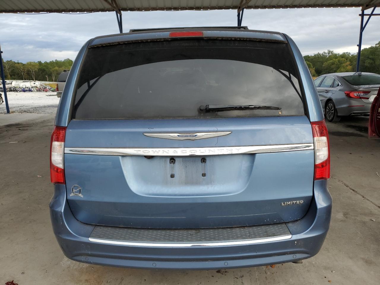 2011 Chrysler Town & Country Limited - Фото 6