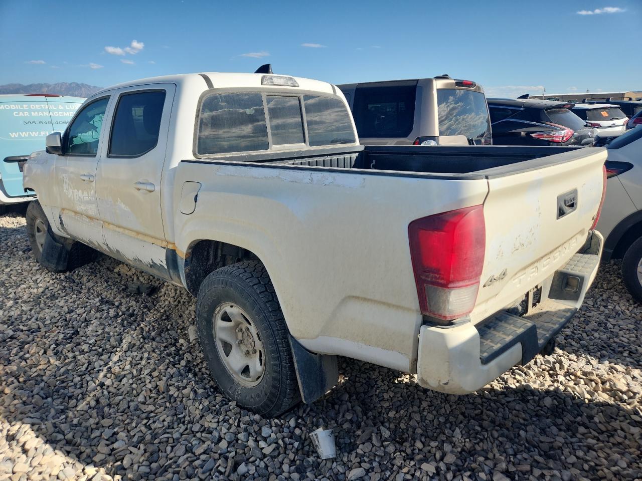 2020 Toyota Tacoma Double Cab - Фото 2