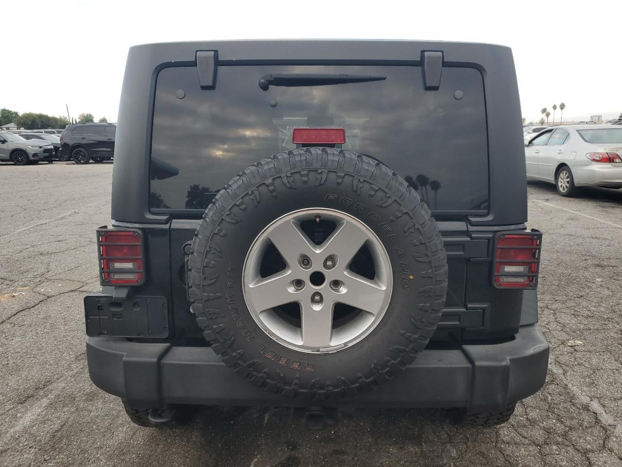 2016 Jeep Wrangler Unlimited Sport - Image 6