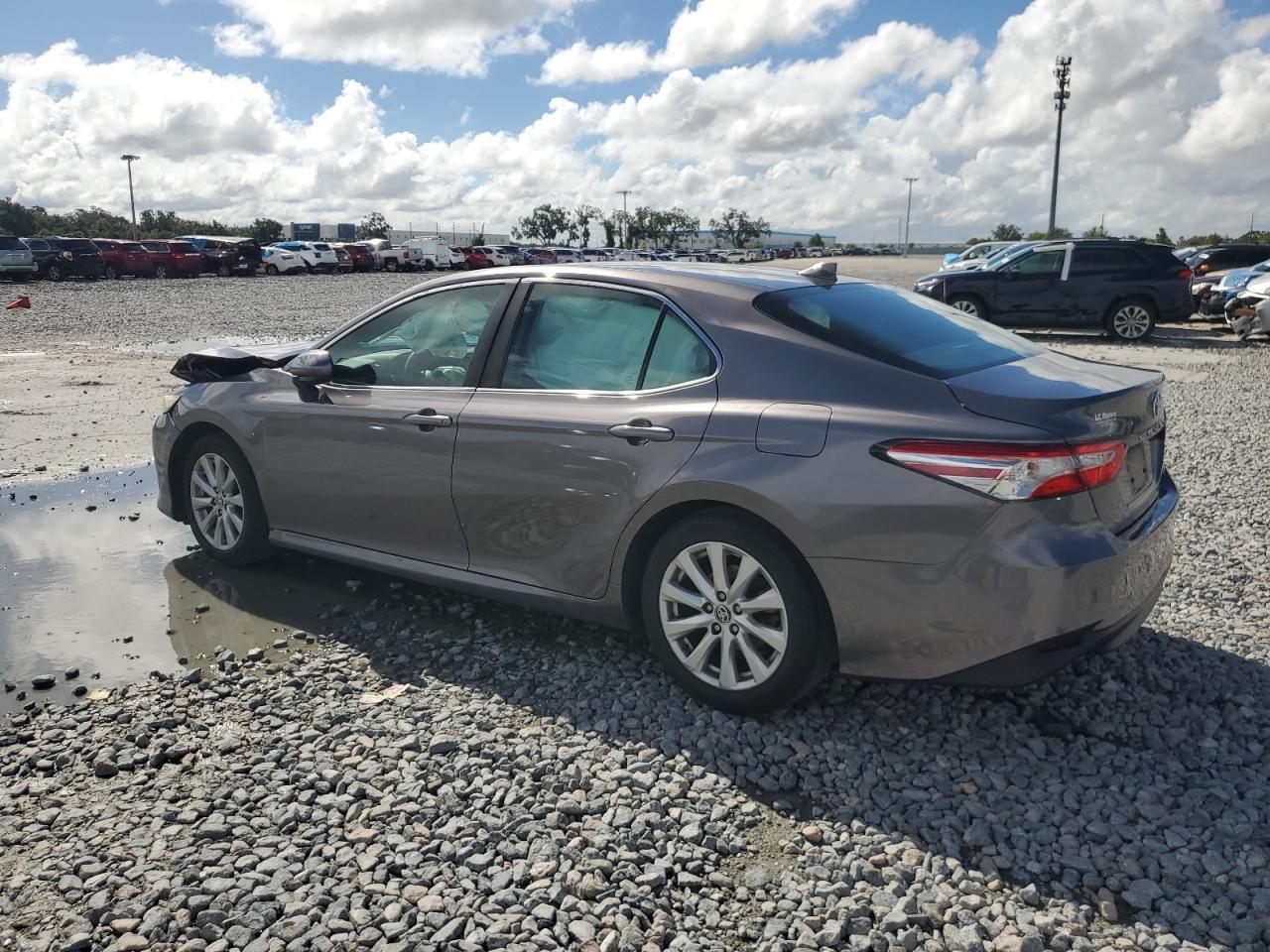 2020 Toyota Camry Le - Image 2