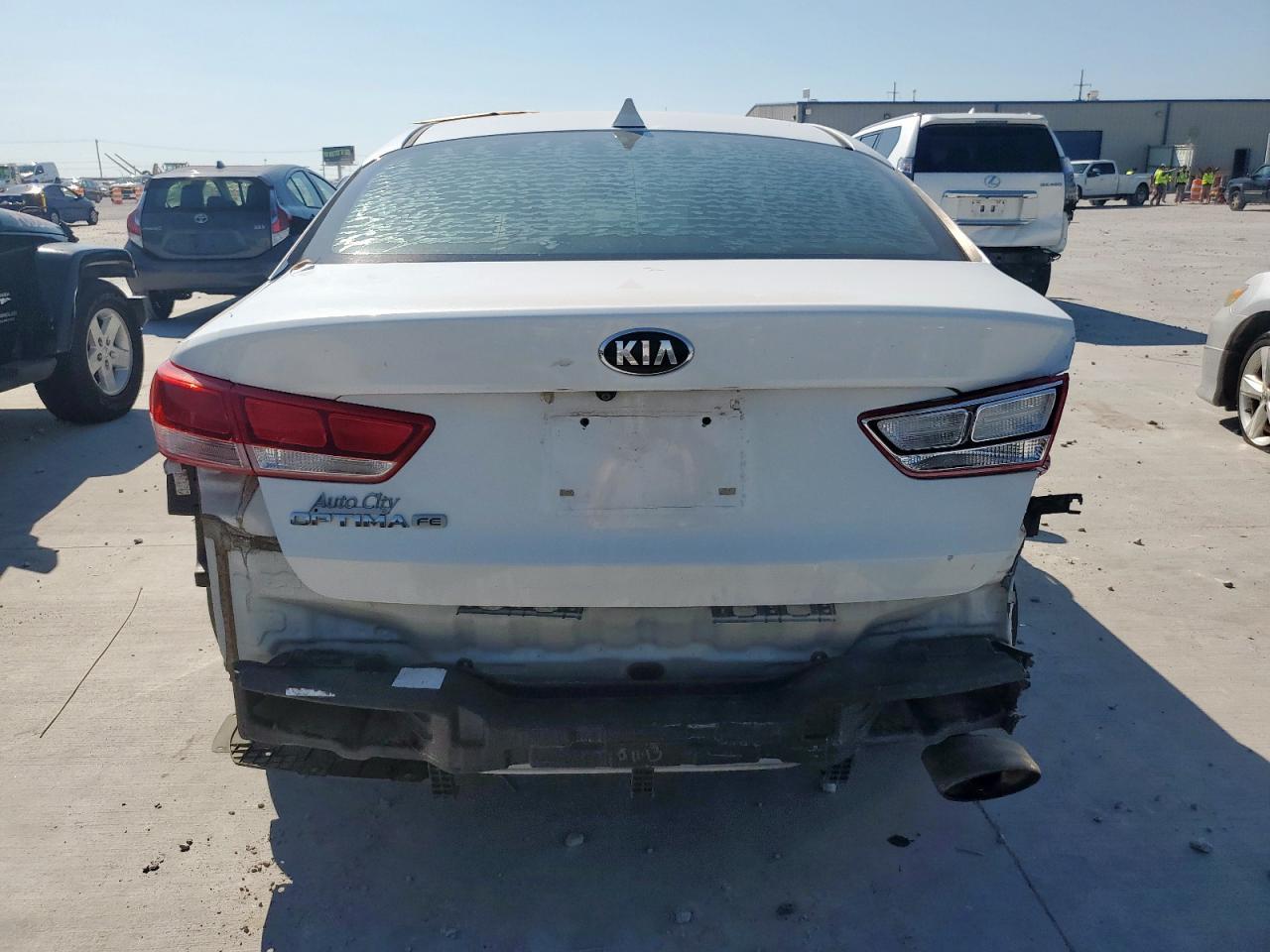 2017 Kia Optima Lx - Фото 6
