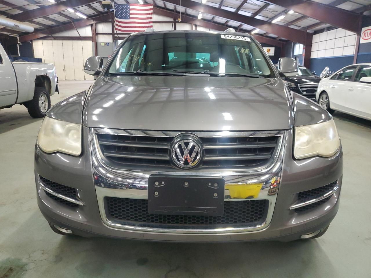 2009 Volkswagen Touareg 2 V6 - Image 5