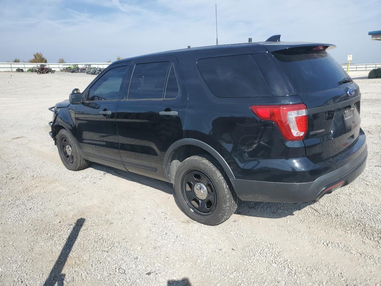 2017 Ford Explorer Police Interceptor - Фото 2