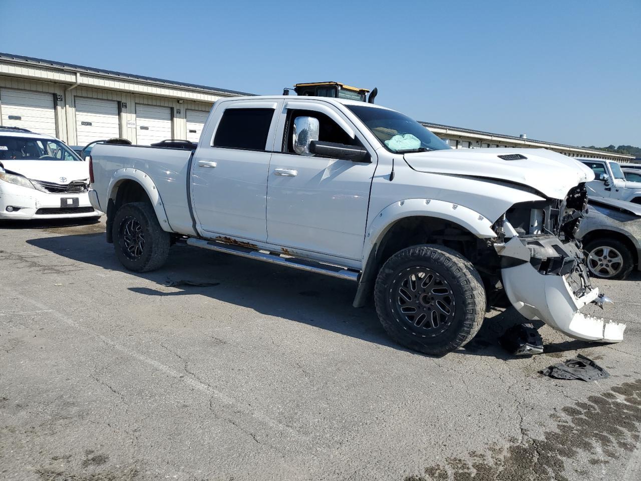 2014 Ram 1500 Sport - Image 4