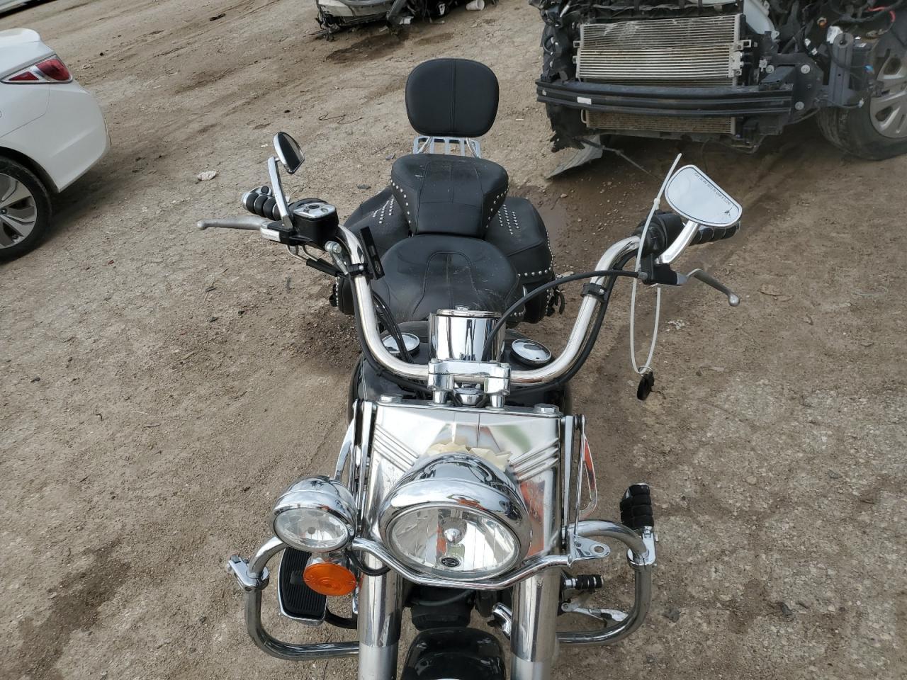 2008 Harley-Davidson Flstc - Image 5