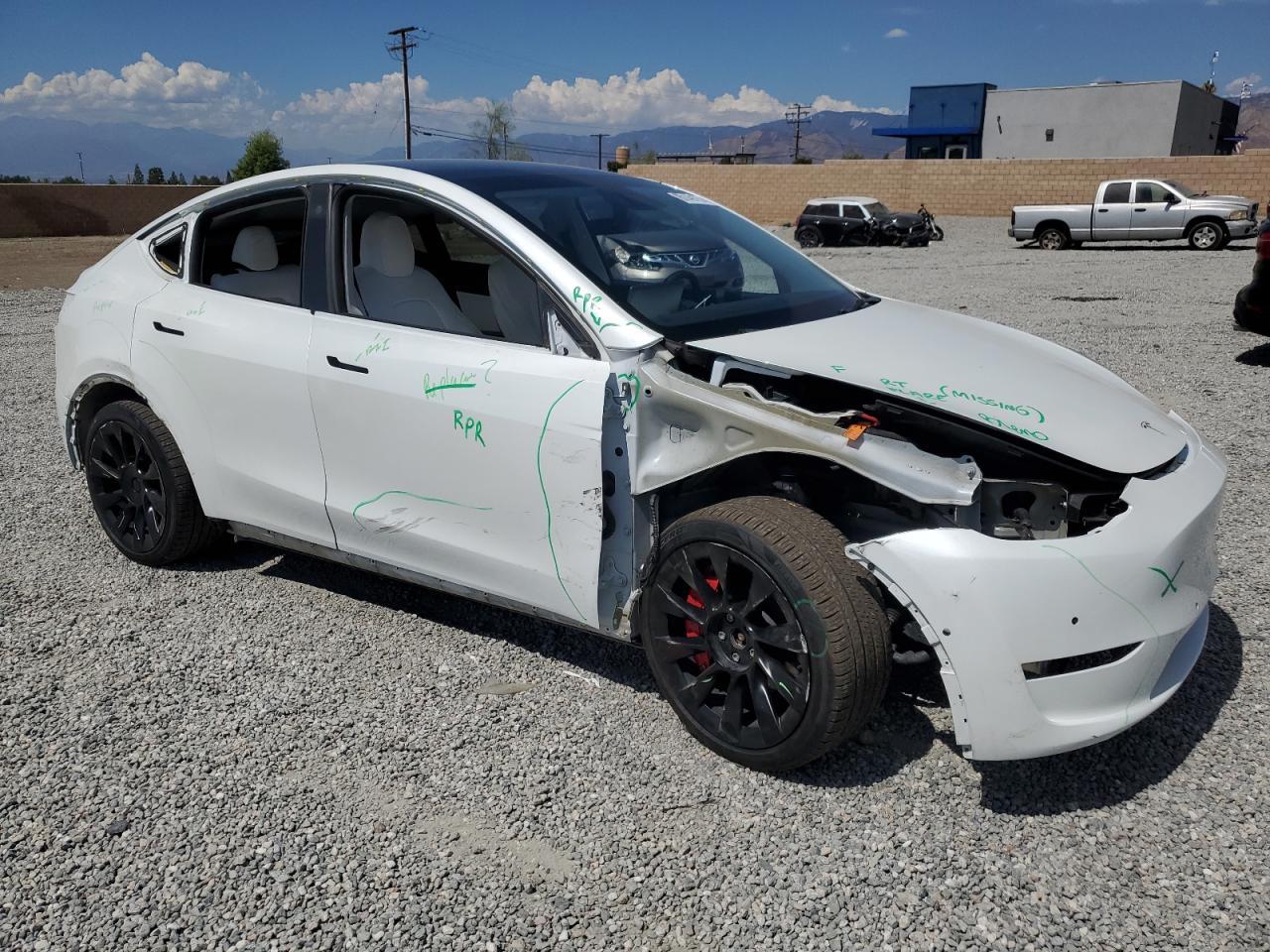 2021 Tesla Model Y - Image 4