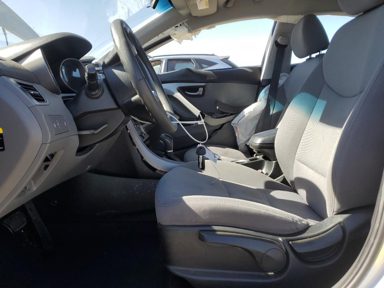 2016 Hyundai Elantra Se - Image 7