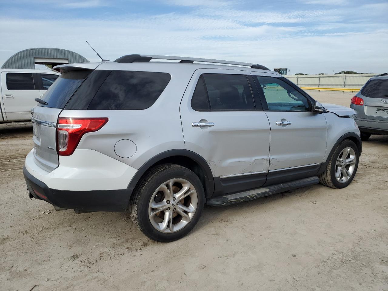 2014 Ford Explorer Limited - Image 3