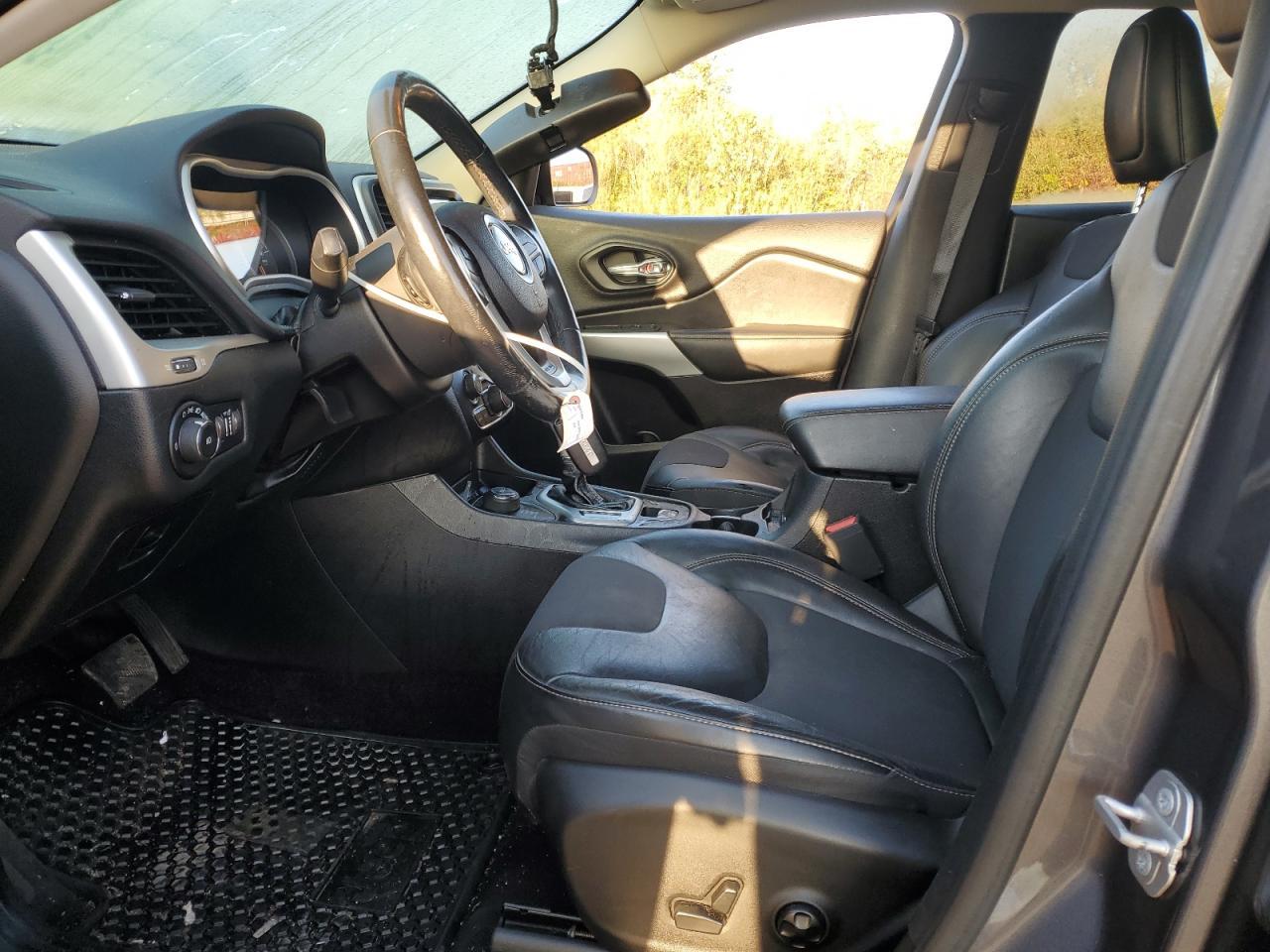 2018 Jeep Cherokee Latitude Plus - Фото 7