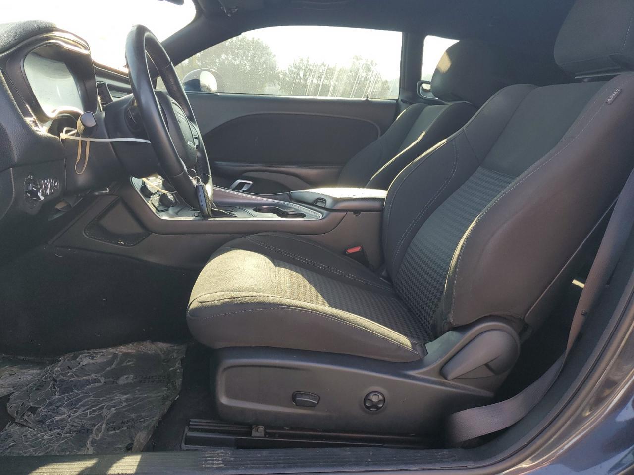 2018 Dodge Challenger Sxt - Image 7
