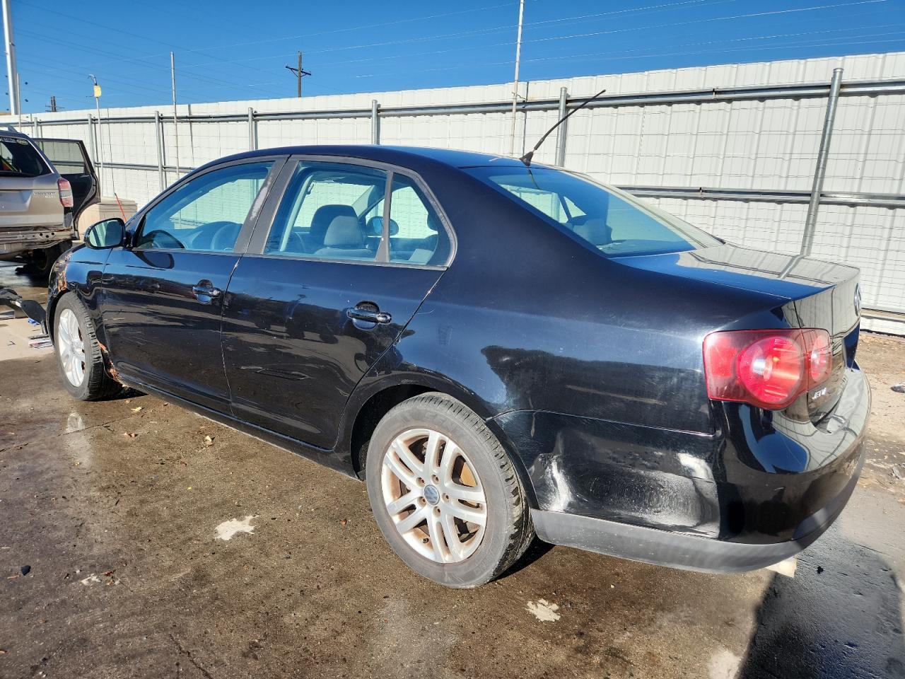 2008 Volkswagen Jetta S - Фото 2