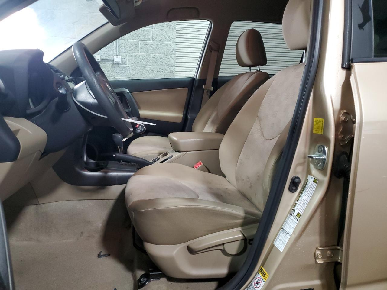 2010 Toyota Rav4 - Фото 7
