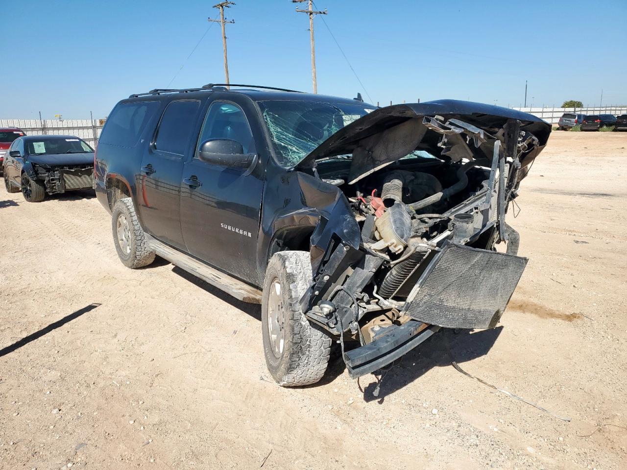 2013 Chevrolet Suburban K1500 Lt - Image 4