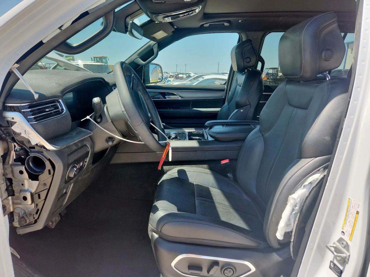 2023 Jeep Wagoneer Series Ii - Фото 7