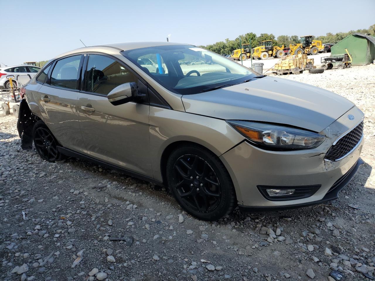 2016 Ford Focus Se - Фото 4