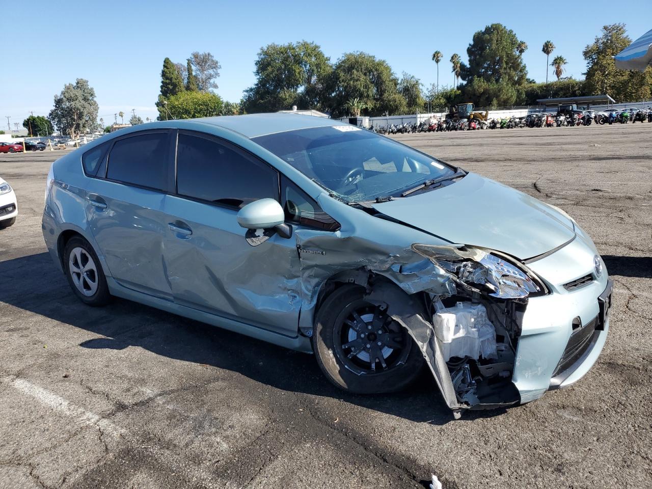 2015 Toyota Prius - Фото 4