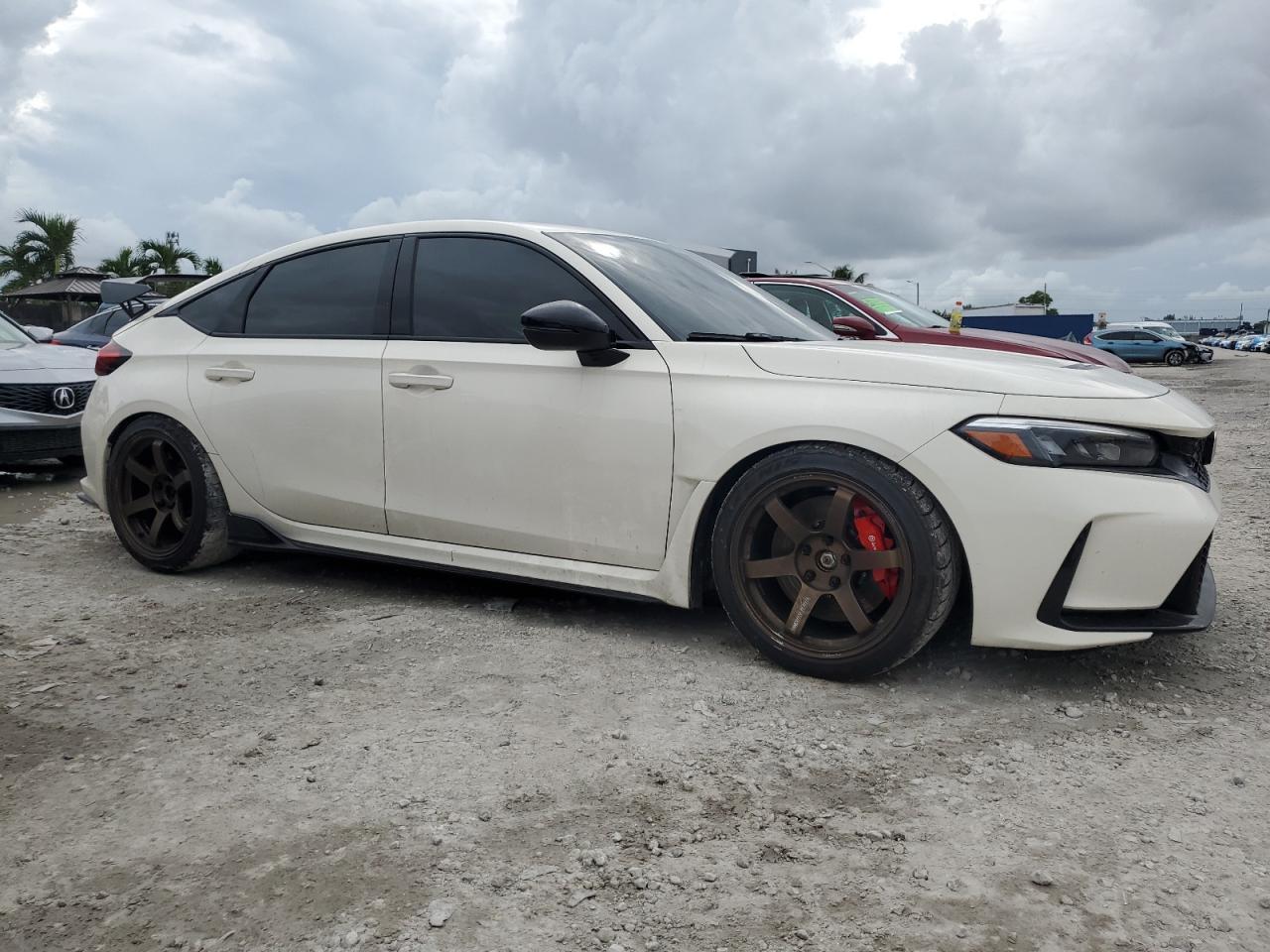 2025 Honda Civic Type - Фото 4