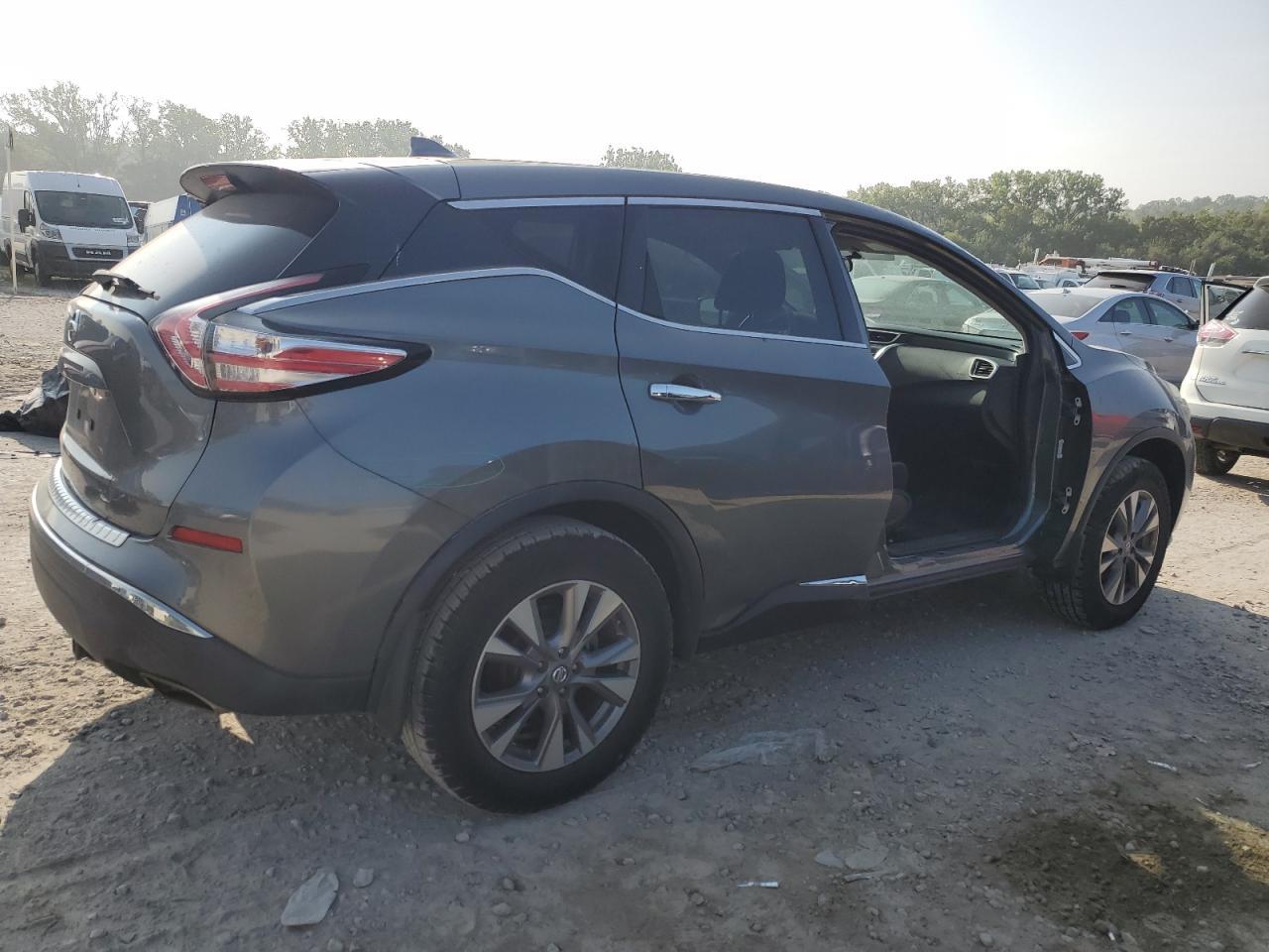 2018 Nissan Murano S - Image 3