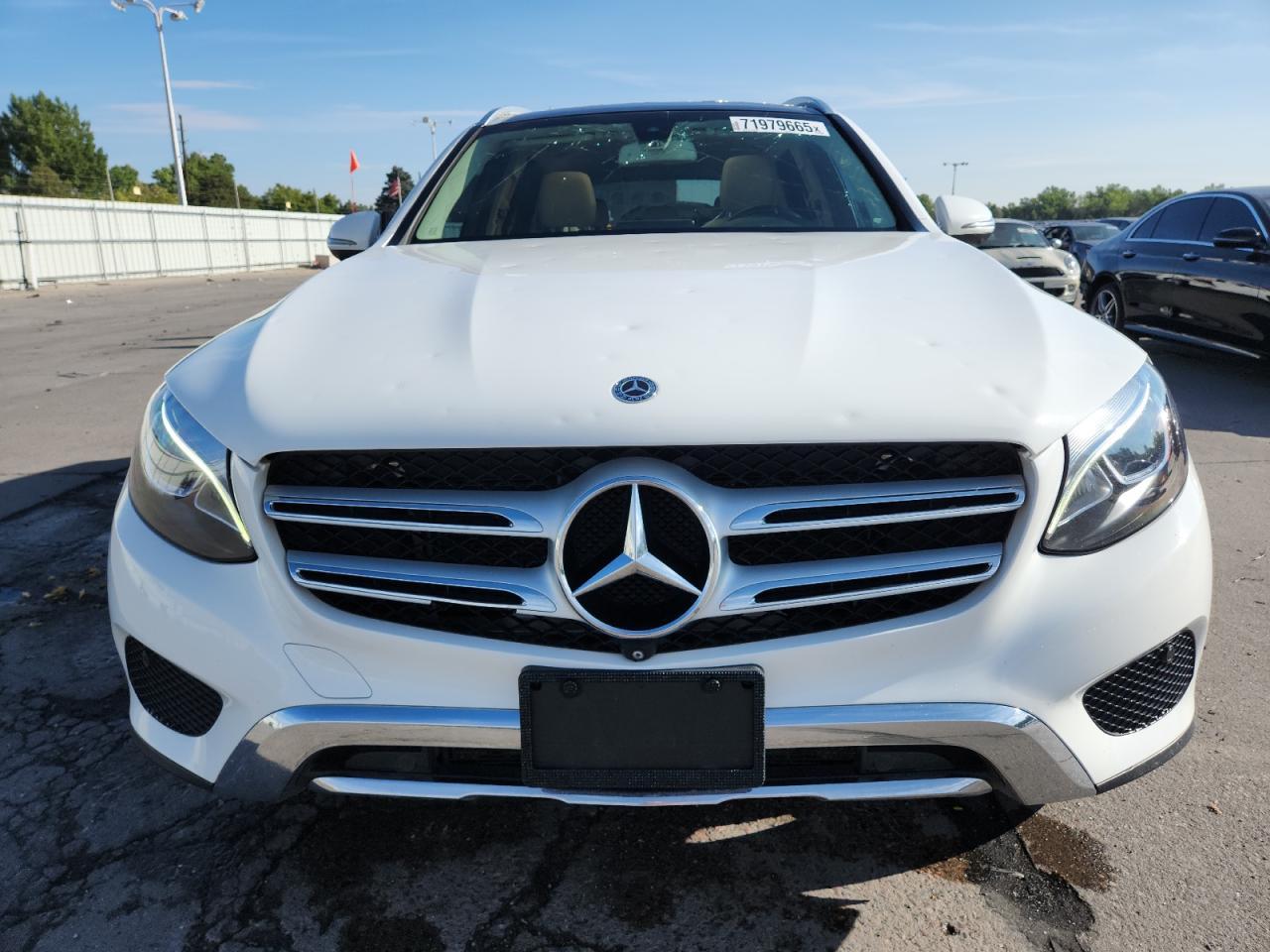 2017 Mercedes-Benz Glc 300 4Matic - Фото 5