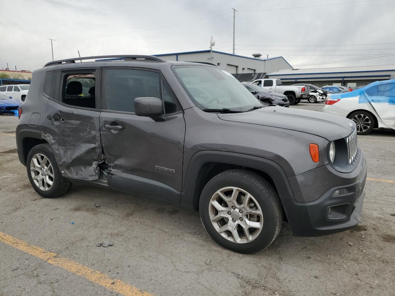 2018 Jeep Renegade Latitude - Image 4