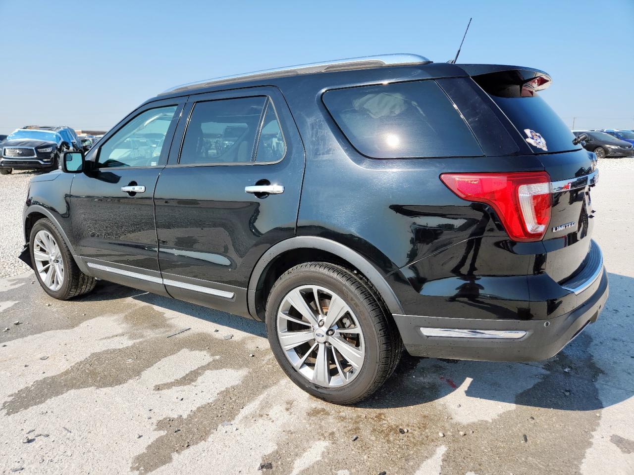 2018 Ford Explorer Limited - Image 2