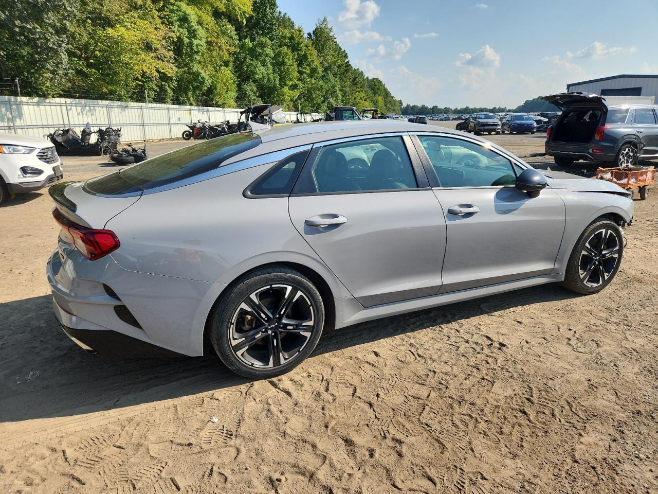 2022 Kia K5 Gt Line - Image 3