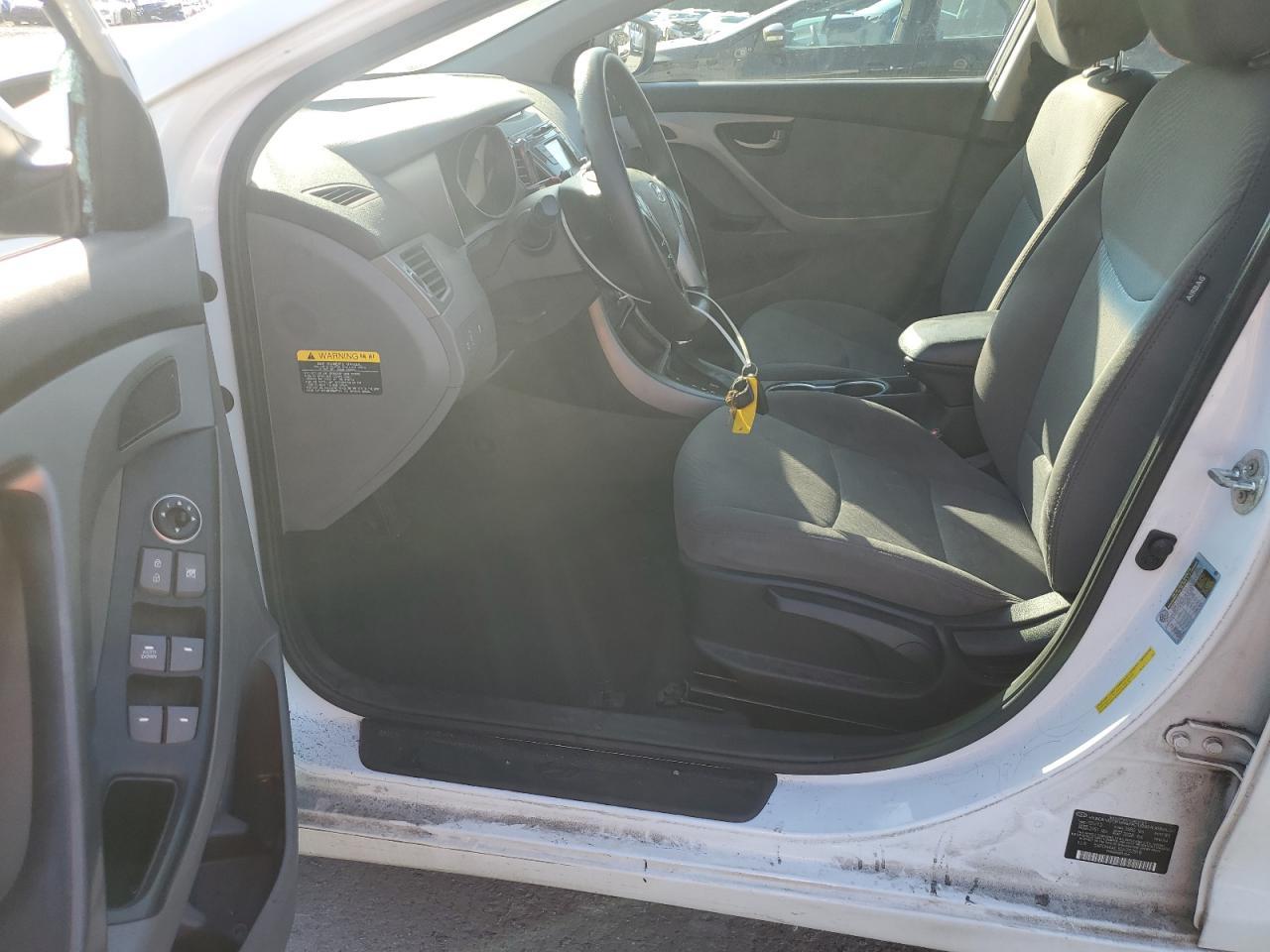 2016 Hyundai Elantra Se - Image 7
