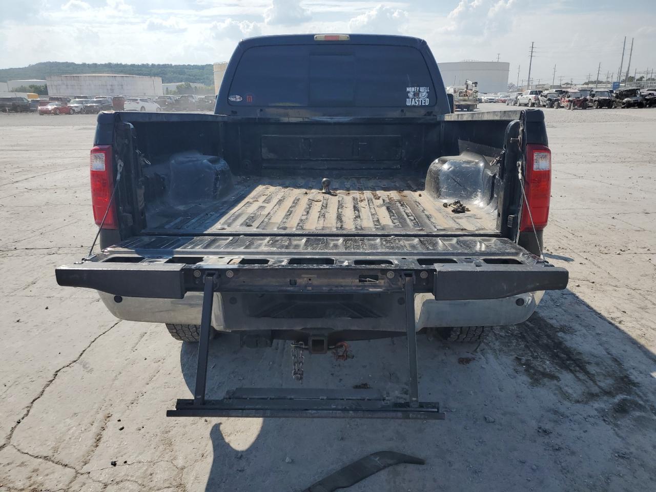 2009 Ford F350 Super Duty - Image 6