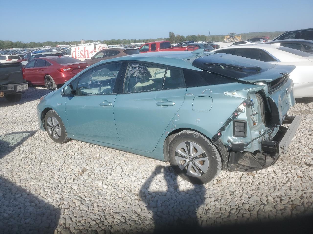 2017 Toyota Prius - Фото 2