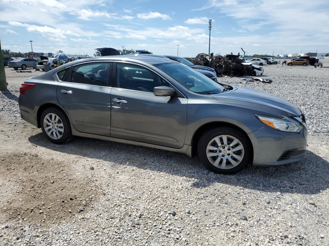 2018 Nissan Altima 2.5 - Фото 4
