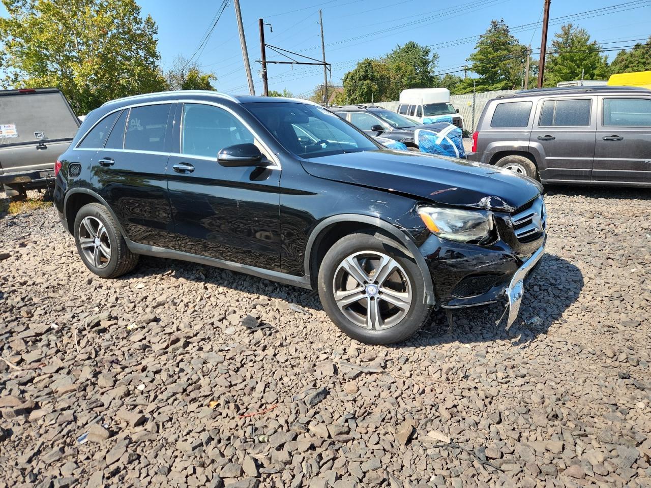 2017 Mercedes-Benz Glc 300 4Matic - Фото 4