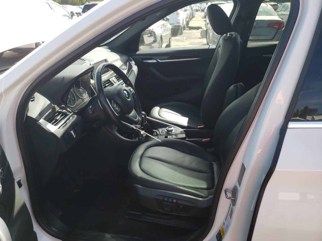 2017 BMW X1 xDrive28I - Фото 7