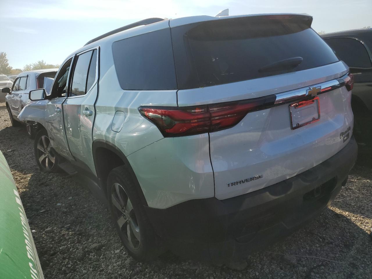 2022 Chevrolet Traverse Lt - Image 2