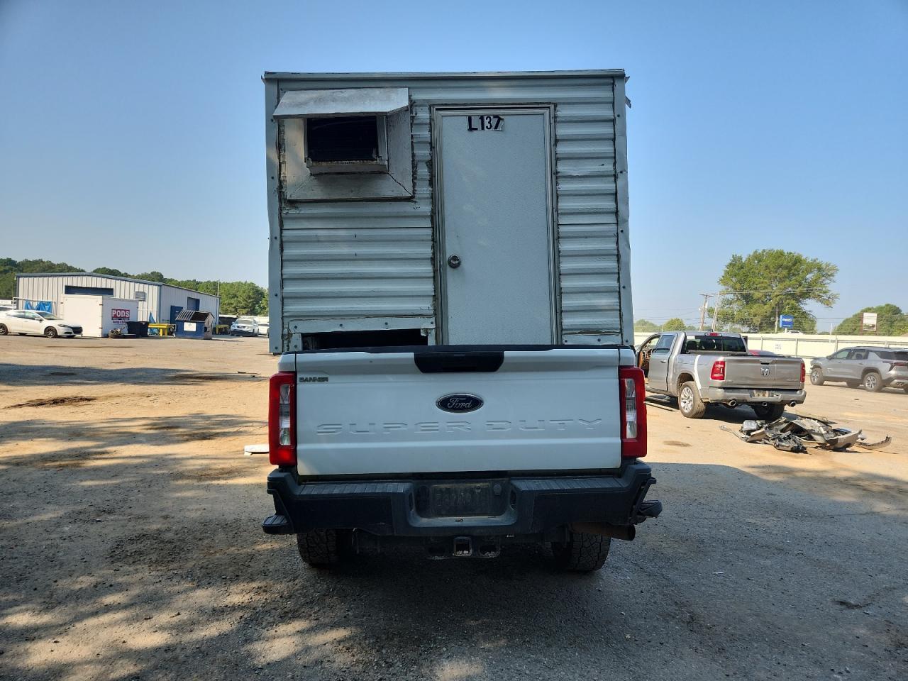 2023 Ford F250 Super Duty - Image 6