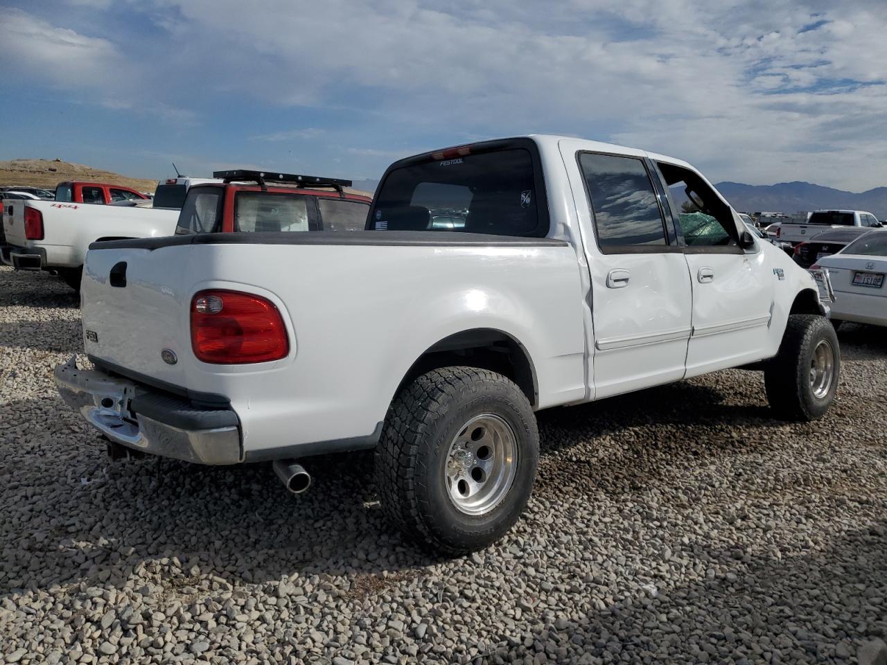 2003 Ford F150 Supercrew - Image 3