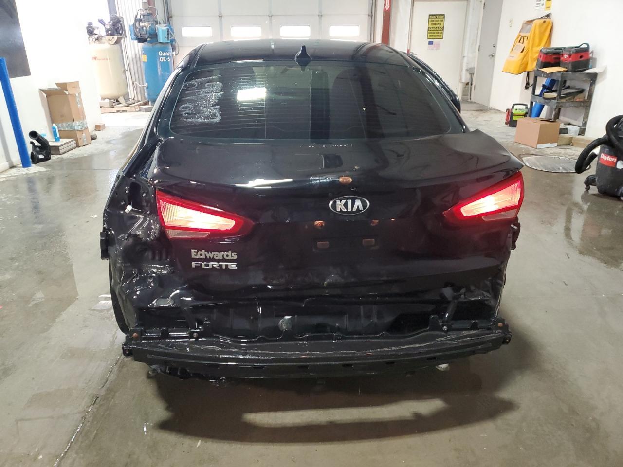 2017 Kia Forte Lx - Фото 6