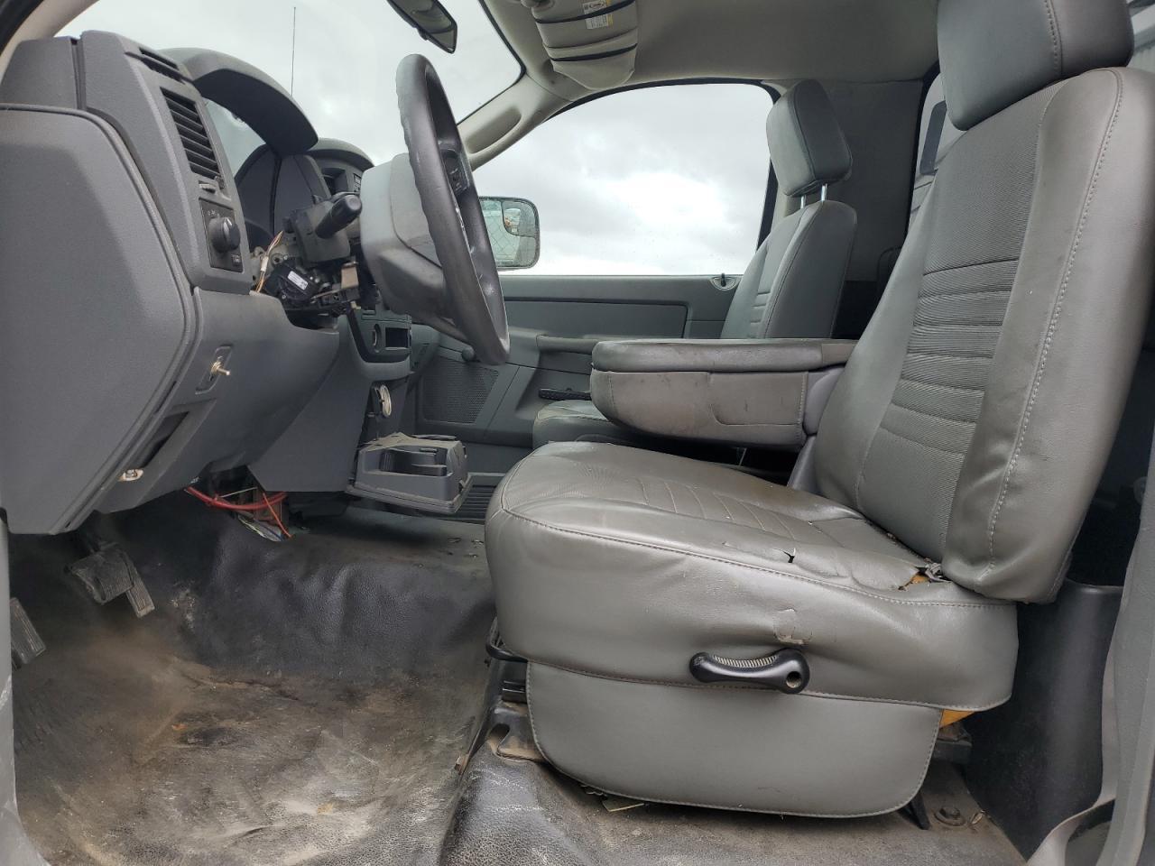 2008 Dodge Ram 2500 St - Image 7