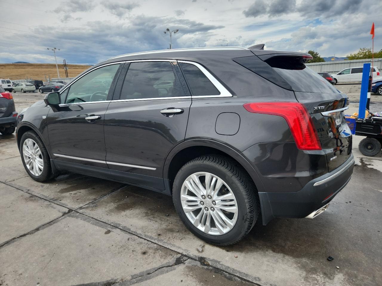 2017 Cadillac Xt5 Premium Luxury - Фото 2