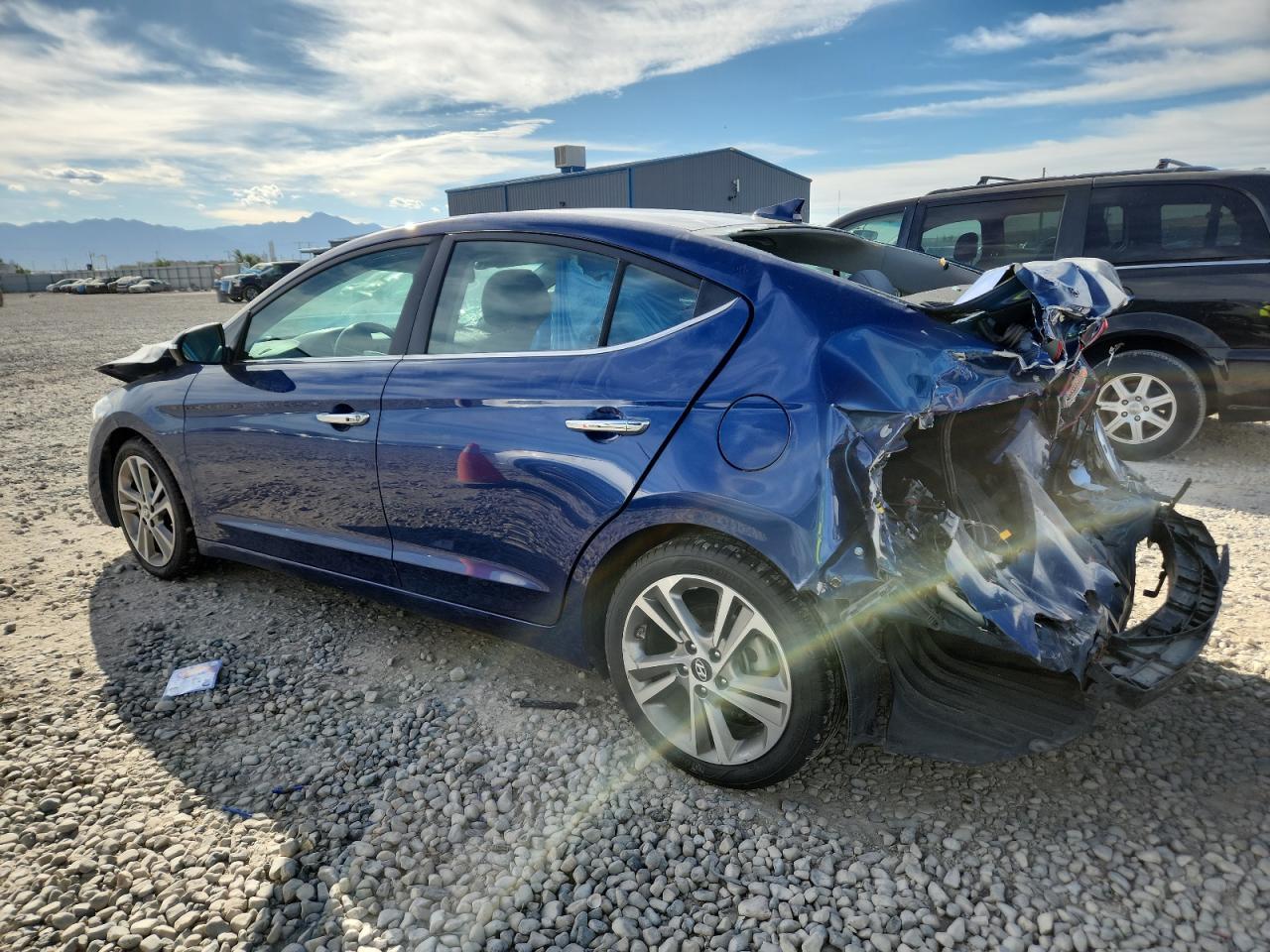 2017 Hyundai Elantra Se - Image 2