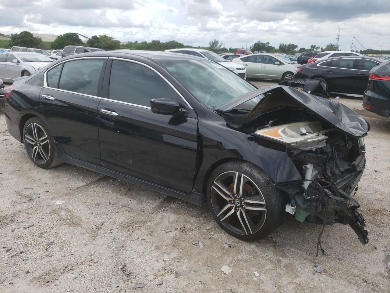 2017 Honda Accord Sport - Фото 4