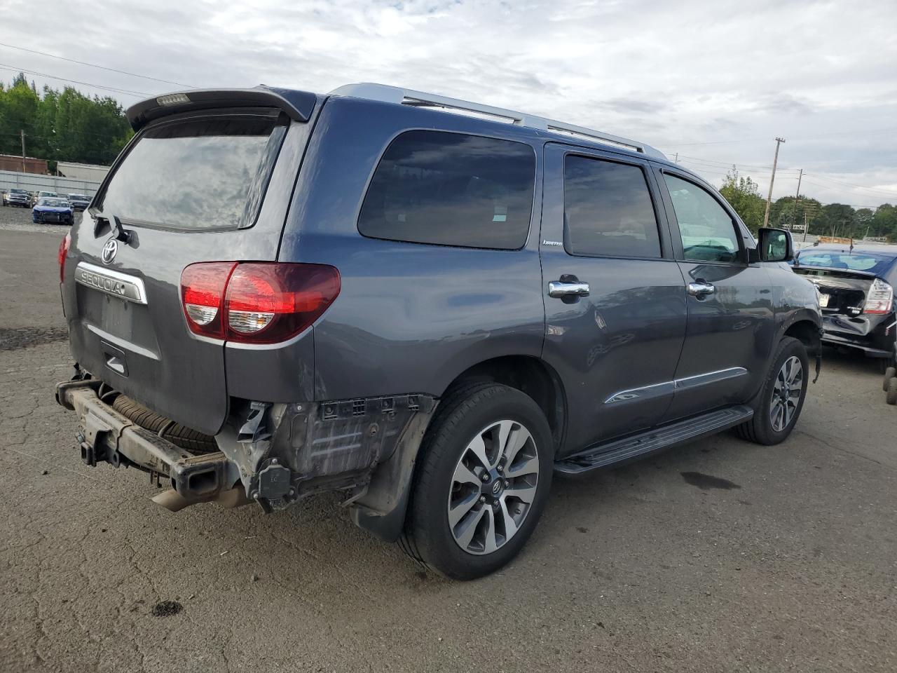 2018 Toyota Sequoia Limited - Фото 3